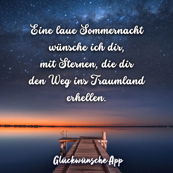 Steg am Wasser mit Sternenhimmel und Grüßen: „Eine laue Sommernacht wünsche ich dir – mit Sternen, die dir den Weg ins Traumland erhellen." 