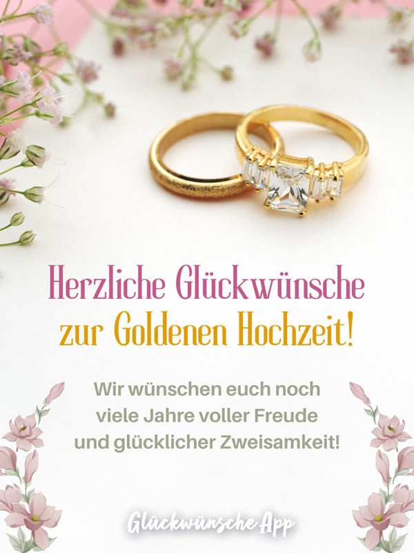 Zwei goldene Eheringe mit Spruch: „Herzliche Glückwünsche zur Goldenen Hochzeit! Wir wünschen euch noch viele Jahre voller Freude und glücklicher Zweisamkeit!"